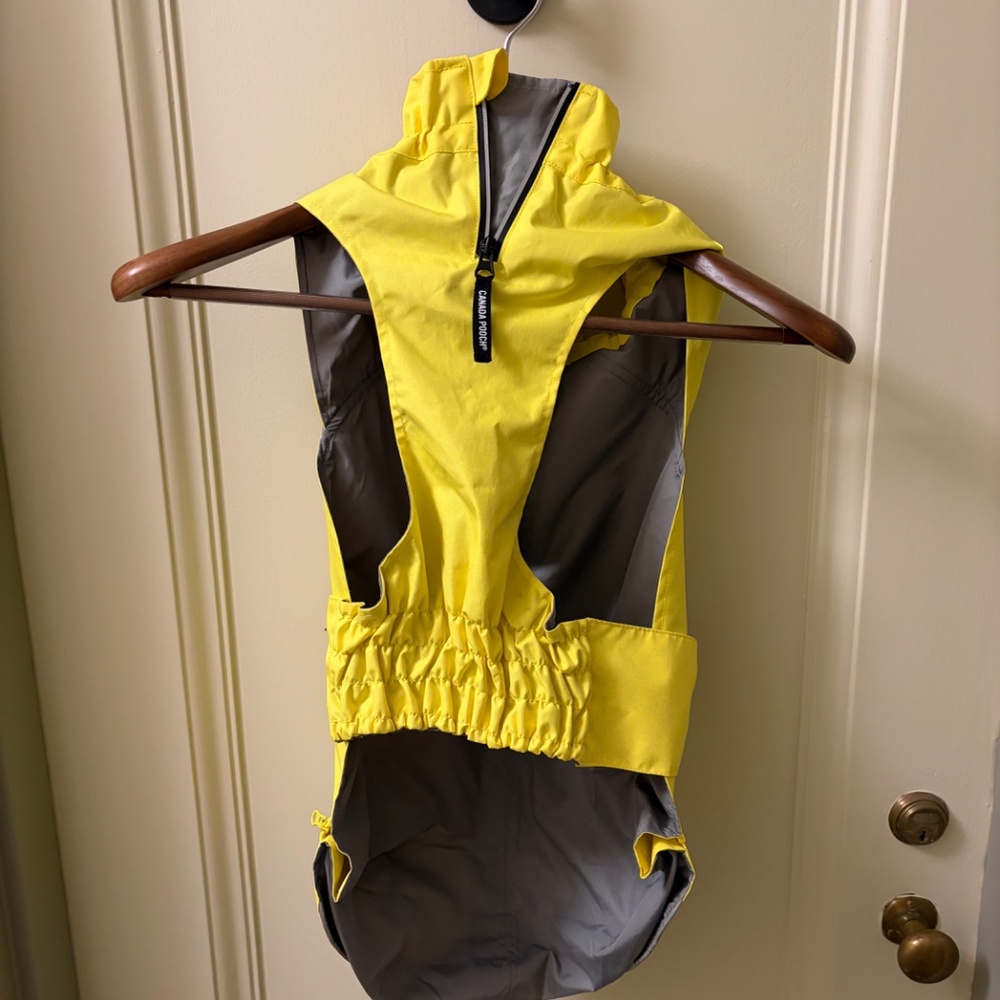 Canada Pooch Grow with Me Yellow Rain Coat - Picture 5 of 9